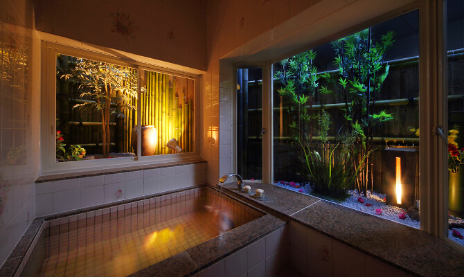 貸切半露天 花の湯