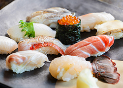 ＜GoToトラベル対象＞【特上すし会席】★ごちそう旅★伊勢海老・あわび・うに・いくら♪ネタが豪華！◆屋上貸切露天風呂